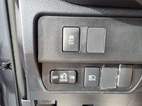 Used 2020 Toyota Tacoma SR5 image 28