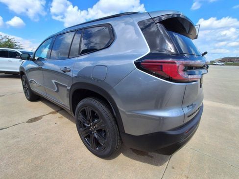 New 2025 GMC Acadia Elevation w/ Elevation Premium Package image 6