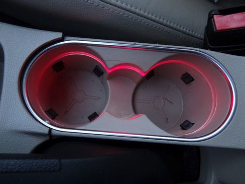 Used 2015 Ford Fiesta Titanium image 37