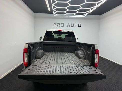 Used 2017 Ford F250 XL w/ Power Equipment Group AWD/4WD image 7