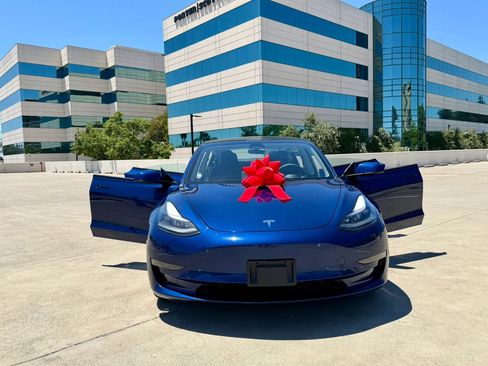 Used 2022 Tesla Model 3 RWD image 43