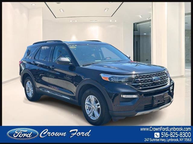 Certified 2023 Ford Explorer XLT w/ Equipment Group 202A AWD/4WD image 1