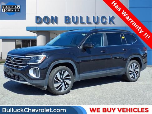 Used 2024 Volkswagen Atlas SE image 1