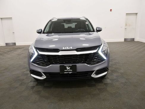 Certified 2023 Kia Sportage EX AWD/4WD image 11