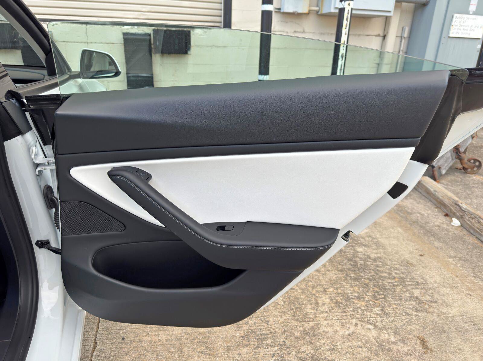 Used 2021 Tesla Model 3 Standard Range Plus RWD image 45