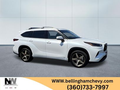 Used 2021 Toyota Highlander XLE