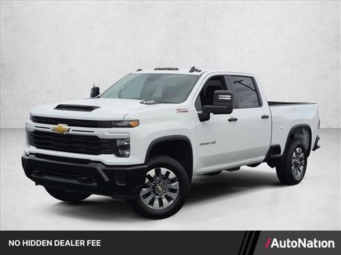 Used 2026 Chevrolet Silverado 2500 Custom w/ Custom Value Package AWD/4WD image 1