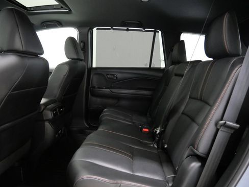 Used 2024 Honda Passport TrailSport image 23