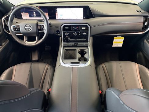 New 2026 Nissan Armada SL image 3