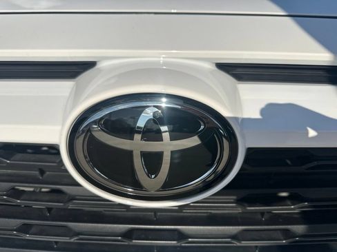 Used 2025 Toyota RAV4 XLE w/ Weather Package AWD/4WD image 16