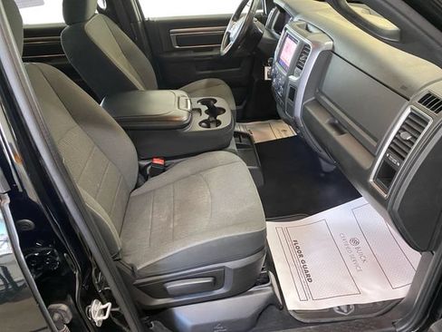 Used 2022 RAM 1500 Warlock AWD/4WD image 17