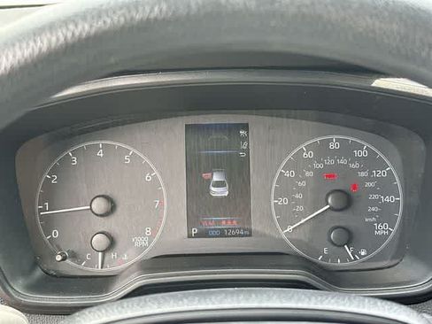 Used 2025 Toyota Corolla LE w/ LE Premium Package FWD image 6
