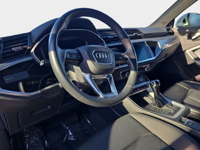 Used 2022 Audi Q3 2.0T Premium AWD/4WD image 20