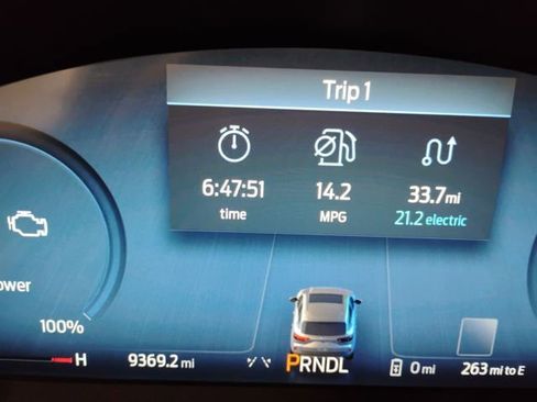 Used 2024 Ford Escape SE w/ PHEV Premium Package image 41