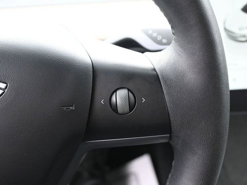 Used 2022 Tesla Model 3 Long Range AWD/4WD image 24