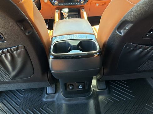 Certified 2025 Kia Telluride SX Prestige X-Line AWD/4WD image 21