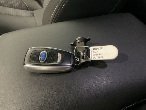 Used 2024 Subaru Outback Premium AWD/4WD image 20
