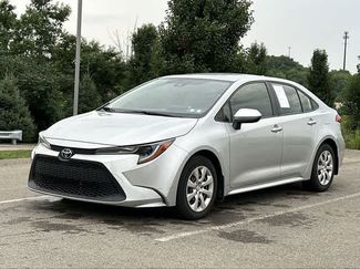 Used 2021 Toyota Corolla LE FWD video 1