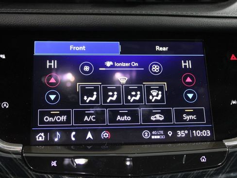 Used 2024 Cadillac XT6 Premium Luxury image 36