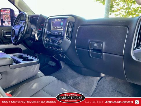 Used 2018 Chevrolet Silverado 2500 LT w/ Z71 Package, Off-Road AWD/4WD image 16