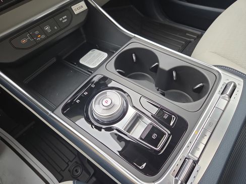 New 2026 Kia Carnival SX Prestige FWD image 28