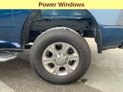 Used 2024 RAM 2500 Big Horn w/ Bed Utility Group image 9