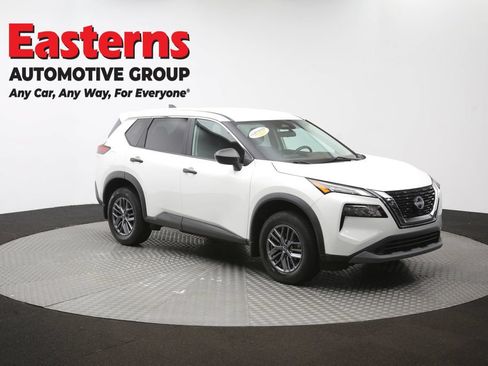 Used 2023 Nissan Rogue S AWD/4WD image 49