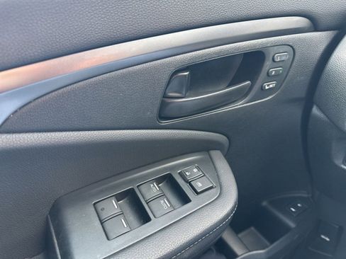 Used 2023 Honda Passport EX-L image 15