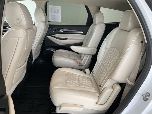 Used 2023 Buick Enclave Avenir w/ Avenir Technology Package AWD/4WD image 18