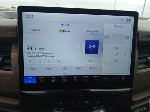 Used 2024 Ford Expedition Max Limited image 22