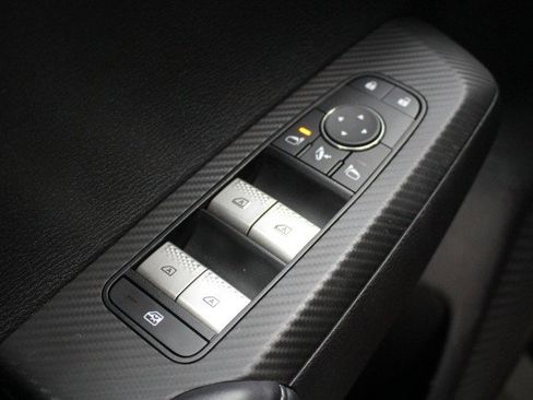 Used 2025 Mitsubishi Outlander SEL image 20