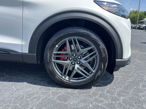 New 2025 Ford Explorer ST image 11