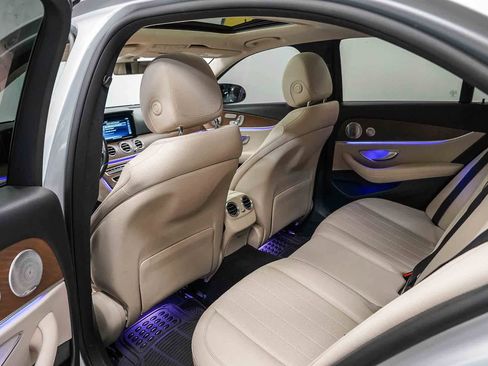 Used 2019 Mercedes-Benz E 300 image 18