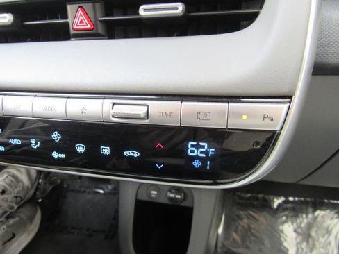 Used 2023 Hyundai Ioniq 5 Limited image 52