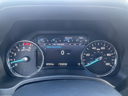 Used 2022 Ford F250 Lariat w/ Tremor Off-Road Package image 40