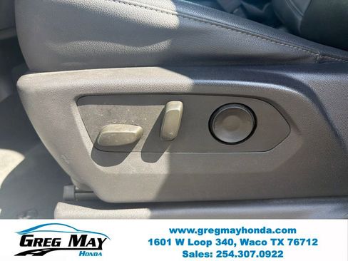 Used 2025 GMC Sierra 1500 SLT RWD image 19