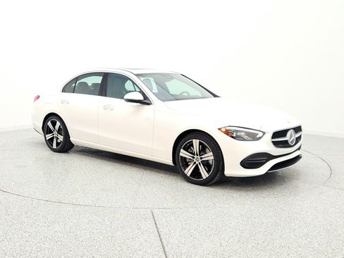 Used 2022 Mercedes-Benz C 300 Sedan image 3