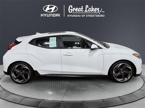 Used 2019 Hyundai Veloster Turbo image 6