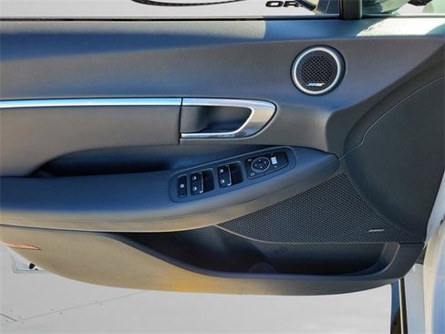 Used 2023 Hyundai Sonata SEL Plus image 13