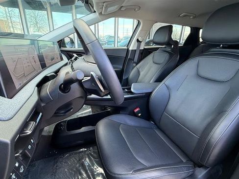 Used 2023 Kia EV6 Wind image 16