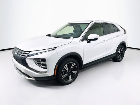 Used 2025 Mitsubishi Eclipse Cross SE AWD/4WD image 3