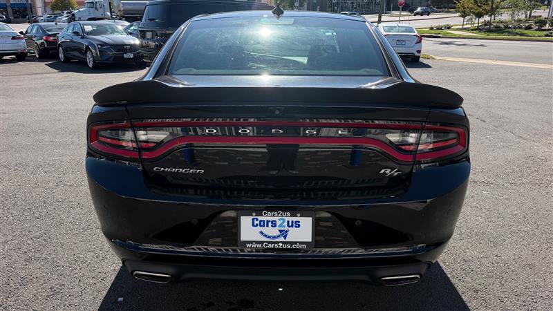 Used 2018 Dodge Charger R/T w/ Navigation & Travel Group RWD image 5