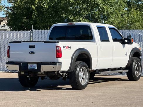 Used 2011 Ford F350 Lariat w/ Lariat Ultimate Pkg AWD/4WD image 4