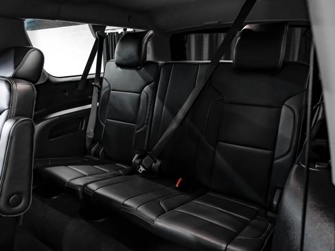 Used 2020 GMC Yukon XL Denali RWD image 48