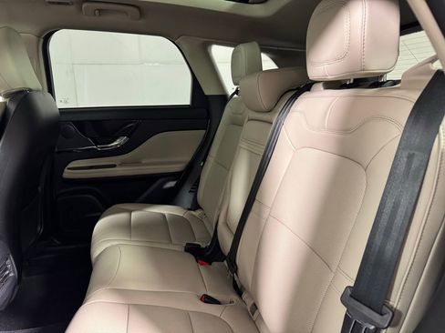 New 2026 Lincoln Corsair Premiere image 50