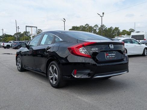 Used 2019 Honda Civic LX image 2
