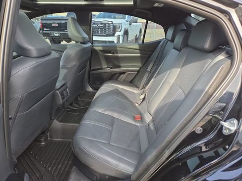 Used 2025 Toyota Camry XSE w/ Premium Package AWD/4WD image 30