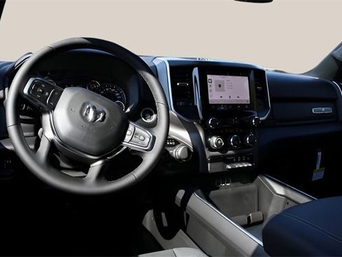 New 2026 RAM 1500 4x4 Crew Cab image 13