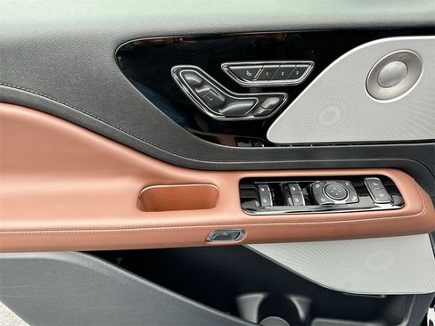 New 2026 Lincoln Aviator Reserve image 22