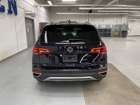 Certified 2023 Volkswagen Taos SEL AWD/4WD image 3